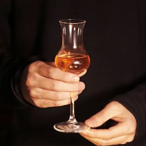 Cup de parfum Crystal Crystal Spirit Verre Tulipe en verre cordial Whisky odorant gobelet en verre 231221