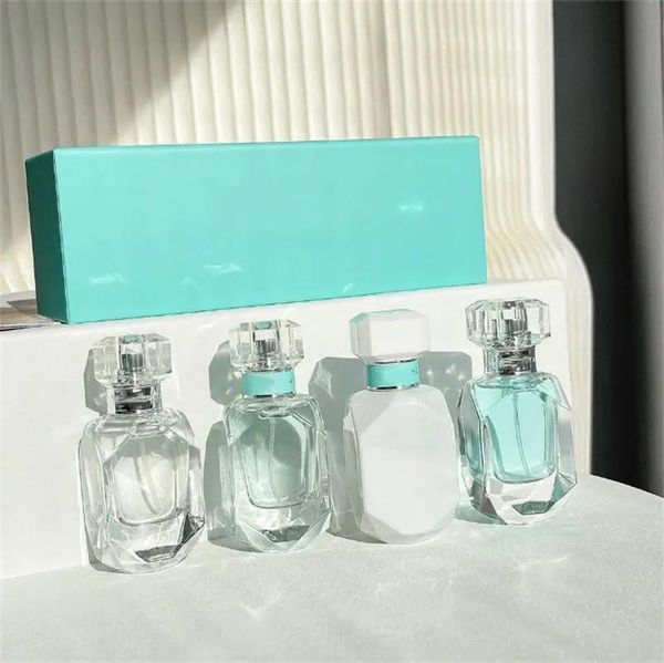 Fragancia unisex perfume puro iheer blanco 30ml 4pcs botella de diamante fuerte unisex perfume caja de regalo de spray femenino