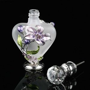 Parfum Vintage Parfum Bouteille En Verre Fleur Manuel Peinture Orchidée Motif Coeur Forme 10 ml Cristal Givré Tube Vide Rechargeable Cadeau L230523