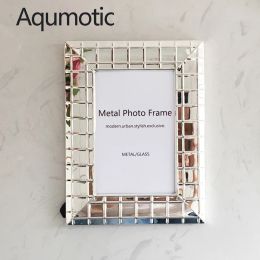 Cadre Aqumotic cadre Photo en fer nordique Simple argent miroir cadres Photo décoratif en métal mis en place mur 6 "7" 8 "outil de bureau