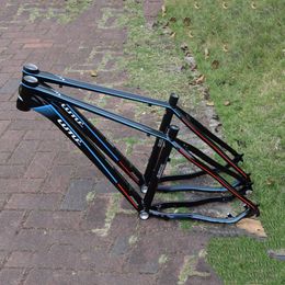 Cadre des vélos MTB 26 pouces de vélo de montagne Frame de vélo en aluminium Frame de vélo à disque 16 pouces 18 pouces pour les pièces cyclables adultes