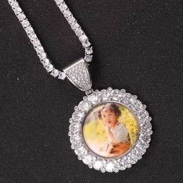 Cadre suspendu bricolage couple privé photo commémorative rond zircon solide solide collier