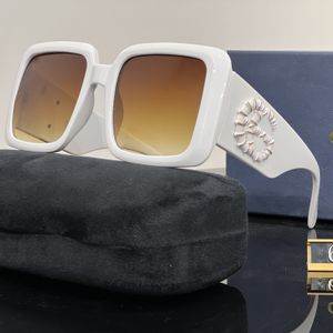 Cadre Femmes Designer Men Metal Goggle Sun Popular Lettre de soleil Lunettes de soleil Eyeglasse vintage pour verres belles lunettes Lunette