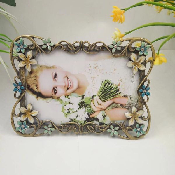Frames 10 2x15 3cm Métal Vintage European PO Frame Ornement Image décorative pour le mariage d'anniversaire 1pc (comme illustré)