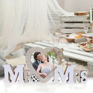 Frames 1pc Wooden Wedding PO Frame Crafts Love M. et Mme English Letter Party Table Table Decoration