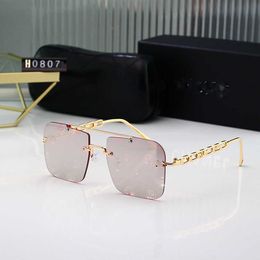 Frames 2023 nouvelle diffusion en direct de la mode de luxe légère et des lunettes de soleil pour femmes