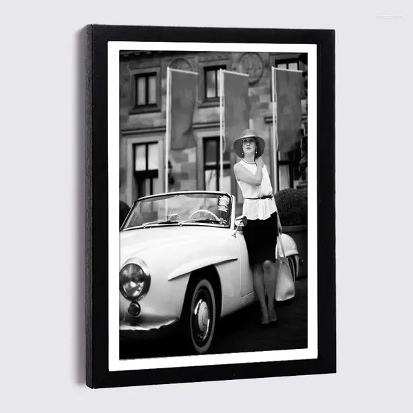 Frames 5 '' 7 '' A4 A3 PO avec noir blanc image française Elegant Retro Retro Figure toile peinture nordique Wood Frame Mur