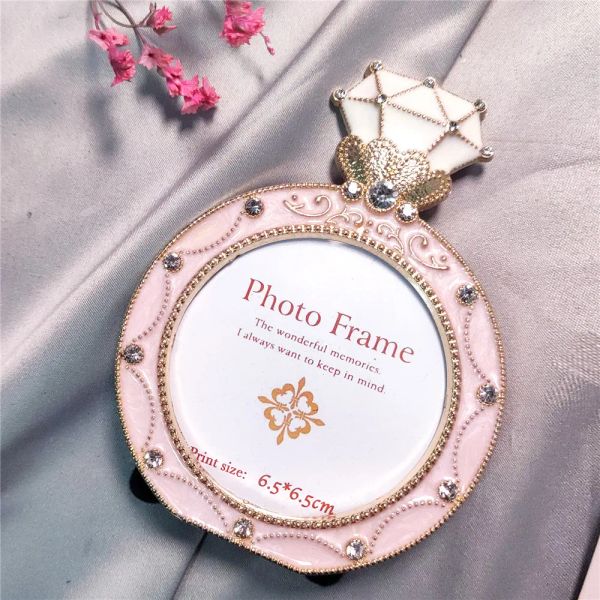 Frames Créative Crown Frame photo de luxe Gift de mariage Craft de mariage Home Decoration Round Diamond Photo Frame Nordic DIY Frames