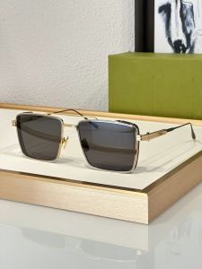 Frames Nouvelles lunettes de soleil de créateurs populaires pour hommes femmes femmes rétro lunettes carrées métal extérieur AKS504B Pilot des lunettes acétate Frames