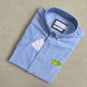 France Brand Men's’s Designers Shirts de haute qualité Collier debout en coton Classic avec une petite broderie de crocodile