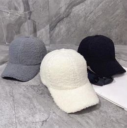 Frankrijk Parijse stijl bucket hat designer hoed luxe War m Harige bucket hat mannen en vrouwen elegante charme Modetrend casual vier seizoenen geschenken winter kanaal hoed