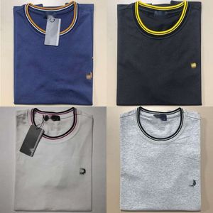 Fred Polo Perry Men Designer T-shirt Top Quality Quality Luxury Fashion Polos Summer Mens Saison à manches courtes Colon rond Coton Couleur Couleur Couleur T-shirt T-shirt minimaliste