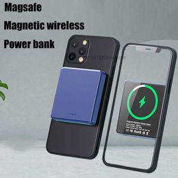 Banques d'alimentation 5000mAh de chargement sans fil magnétique portable LOGO personnalisé gratuit pour iPhone 13 12 Pro Max Magsafing Induction Charges rapides Chargeur de batterie