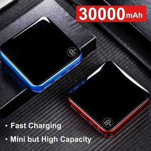 MINI POWER BANK PORTABLE PORTABLE 30000mAH Affichage numérique Chargeur Fast Charging Pack externe pour iPhone Xiaomi Huawei