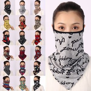 Gratuit Dhl Hiver Chaud Bandana Boucles D'oreille Ski Triangle Écharpe Hommes Femmes Cou Guêtres pour Poussière Vent En Plein Air Sports Moto Visage Masque Yay166