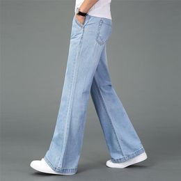 Free Men's Summer Thin Peso ligero Pierna ancha Jeans rectos Tallas grandes Business Casual Flare Pantalones Negro Azul 210723