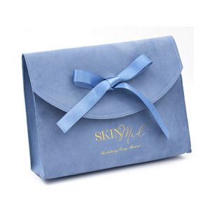 Échantillon gratuit logo personnalisé imprimé petite enveloppe cadeau de mariage pochette de parfum luxe nœud papillon sac à bijoux en daim avec rabat