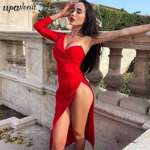 Gratis vrouwen rode zomerjurk Sexy One Shoulder Long Sleeve Halter Split Club Avondfeest Vestido 210524