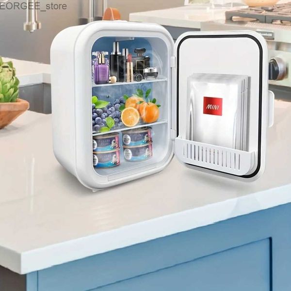 Le mini-réfrigérateur à écran tactile intelligent Freener convient aux produits de soins de la peau à chaud et à usage froid portable et silencieux à double usage pour la voiture et la maison Utilisation du Y240407 White Y240407