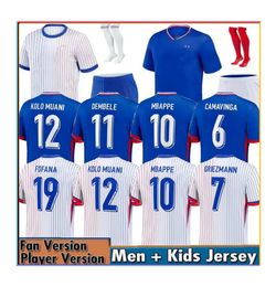 Frans 2024 Euro Cup Home Away Tiring Jersey Mbappe voetbaltruien Dembele Camavinga Kante Maillot de Foot Zidane Griezmann Kids Men Men Fans Player voetbalshirt Kit