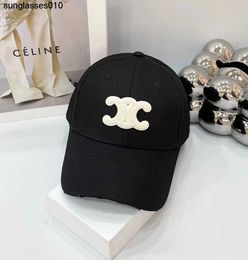 Franse herfst Nieuwe grote C-Letter geborduurde honkbalhoed mode veelzijdig paar eenden tong hoed heren en dames zonwisor hoed trend