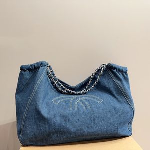 Français Brand Oversize Women Designer épaule célèbre Double lettre de grande capacité de grande capacité de sac à main