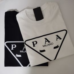 Diseñador francés Camiseta para hombre Moda de París Cuello redondo Algodón puro Transpirable Alta calidad Gráficos de letras en blanco y negro Imprimir AAA Camiseta Manga corta Camisetas