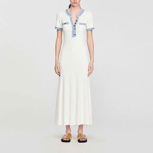 Robe française élégante et à la mode 2024 début de printemps Nouveau féminin haut de gamme Robe longue robe à taille simple et à tricot