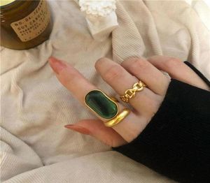Anneau émeraude français Femmes noble Tempérament Ring à moitié ouverte Party Gold Ring Logistics256E3313668