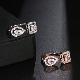 Fashion Fashion Messik Moving Uno Square Diamond Water Drop Diamond Hollow Ring Pareja Doble fila Full Diamond Ring Diseñador Joyería MES-024