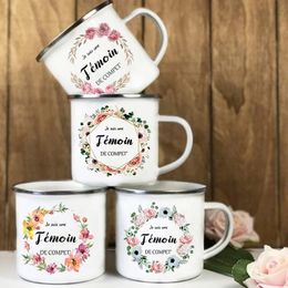 Tasses à café imprimées de fleurs françaises Bachelorette Party Wine Mug Bridesmaid Témoin en émail Coupe de mariage Cadeaux de mariage pour témoin 240523