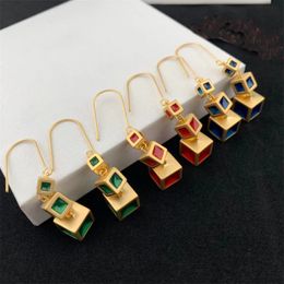 Französische Farbverlaufsblock-dreidimensionale geometrische Vintage-Ohrringe für Damen, leichtes Luxus-Design, Charm-Modeschmuck