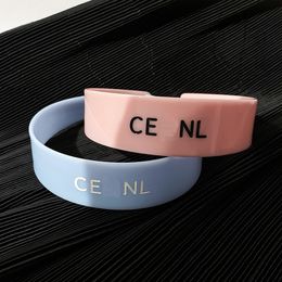 Français Nouveau Arc de Triomphe Bandeau Correct Logo Lettres Bandeau Designer Marque Bijoux De Cheveux Wmens Doux Cool 3 Couleur Bande De Cheveux Design Classique Bande De Cheveux