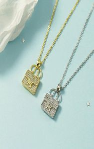 Franse nieuwe H Letter Bag ketting dames039S sleutelbeen ketting Eenvoudig temperament mode niche ontwerp hanger cadeau5357336