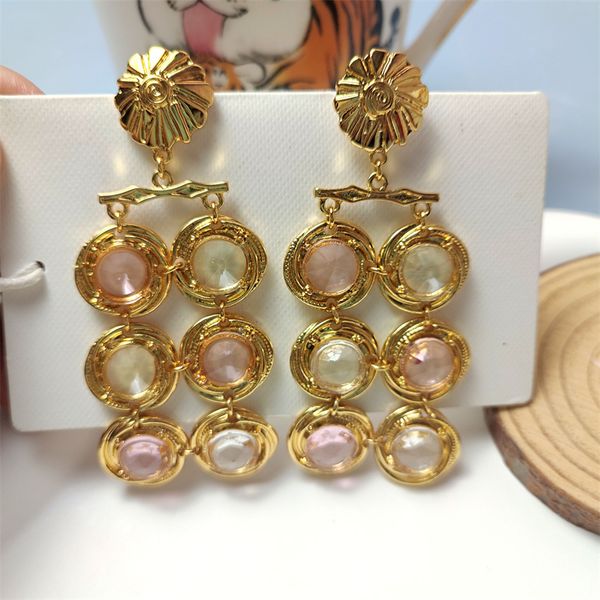 Boucles d'oreilles bloquées de couleur rose et blanc pour femmes, bijoux de luxe légers, Vintage, baroques, haut de gamme, à breloque médiévale