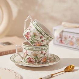 Franse retro keramische mok 350 ml voortreffelijke bloem koffiekop en schotelmiddag camellia theekop romantisch cadeau water 240523