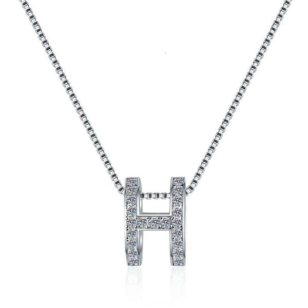 Collier de la lettre H sier-sterling français avec conception de niche féminine, chaîne de clavicule en diamant légère de cou, haut de gamme, haut de gamme et minimaliste