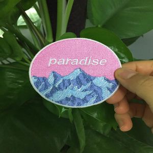 Fresh Brush Mountain Cute Pink Paradise Iron on Patches Cartoon Custom Borduurflarden 3 INCH 325T