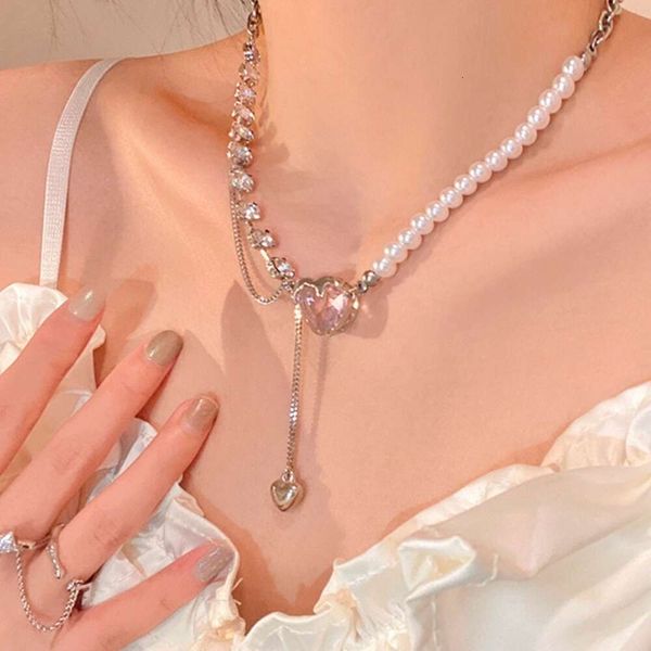 Collier d'amour frais, doux et pur pour femmes, léger, Design de Niche, chaîne de clavicule en perles de zircone pour femmes