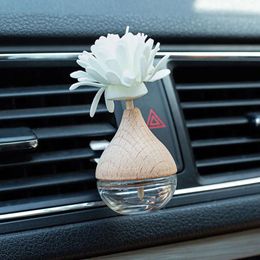Forceau de déménageur pendant de voiture suspendue Air vide Perfume de verre Viset de bouteille de diffuseur décor de l'aromathérapie