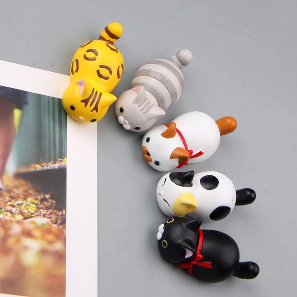 Aimants pour réfrigérateur 5 pièces aimant mignon Kitty réfrigérateur pâte 3D chat magnétique décoration de la maison cadeau créatif animaux réfrigérateur autocollants 231010