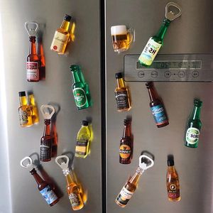 Imanes de nevera lindo mini abridor de botellas de cerveza imán de refrigerador barra de simulación abridor de botellas decoración creativa imán de destornillador 231110