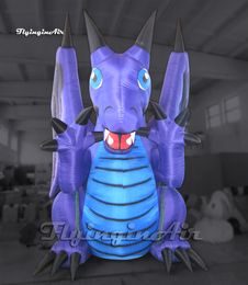 Vriendelijk blauw opblaasbaar cartoon Dragon 4m Halloween -karaktermodel Blaas de kwaadaardige Dragon Ballon op met vleugels voor toegangsdecoratie