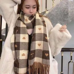 Fringe échiquier coeur chaud plaid imitation cachemire écharpe hiver de la version coréenne au noyau au noyau au noyau pour les étudiants