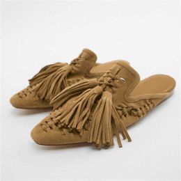 Con fring 2024 Mujeres nuevas zapatillas de punto de punto de punto ondulados salpicaduras de verano tassels casuales mulas femeninas sandalias de gladiador T230208 5A3BF