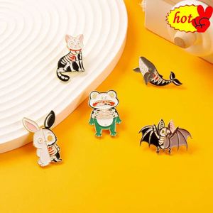 Kikker Skelet Vleermuis en Bever schedel Emaille Broches Schattige Dieren Badge Kids Rugzak Icoon Broche Pins Unisex Sieraden Accessoires