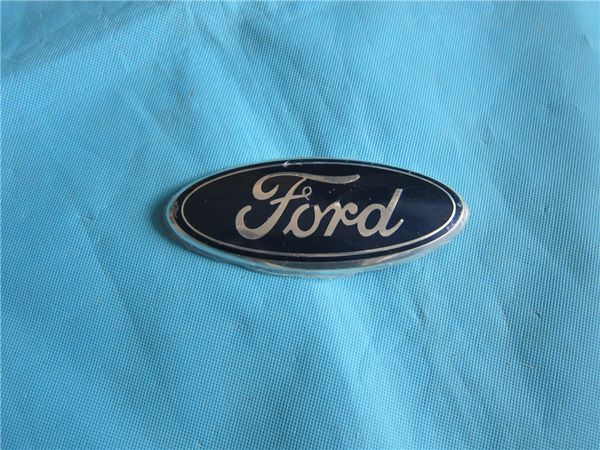 Emblème de calandre de pare-chocs avant pour Ford Fiesta 2010-CAT CL/B6 2008 2009-12 Badge 8U5A 19H250 AB