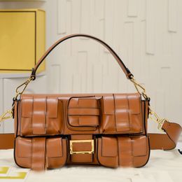 vier vakken aan de voorkant Baguette designer schoudertas Hoge kwaliteit Dames Echt leer Onderarm Tote Portemonnee vrouwelijke flap Crossbody luxe handtas Bruin Klassiek Letter