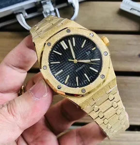 Frosted kastband Horloges Automatisch Mechanisch Goede kwaliteit Keramiek 41 mm roestvrij staal horloge met schuifgesp Saffier lichtgevend horloge Montre de Luxe