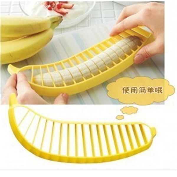 Outils de fruits 1pcs Plastique Banane Slicer Hopper Cutter Fruit multifonctionnel Fruit de fabrication Cuire Cutter Fruit Knife Kitchen Gadget